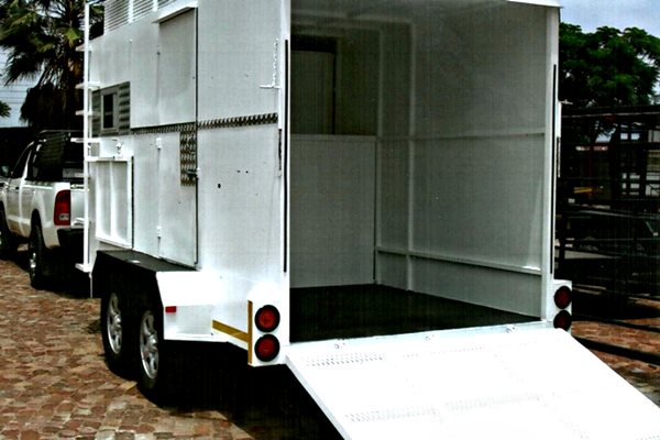 horse-box-trailers-for-sale